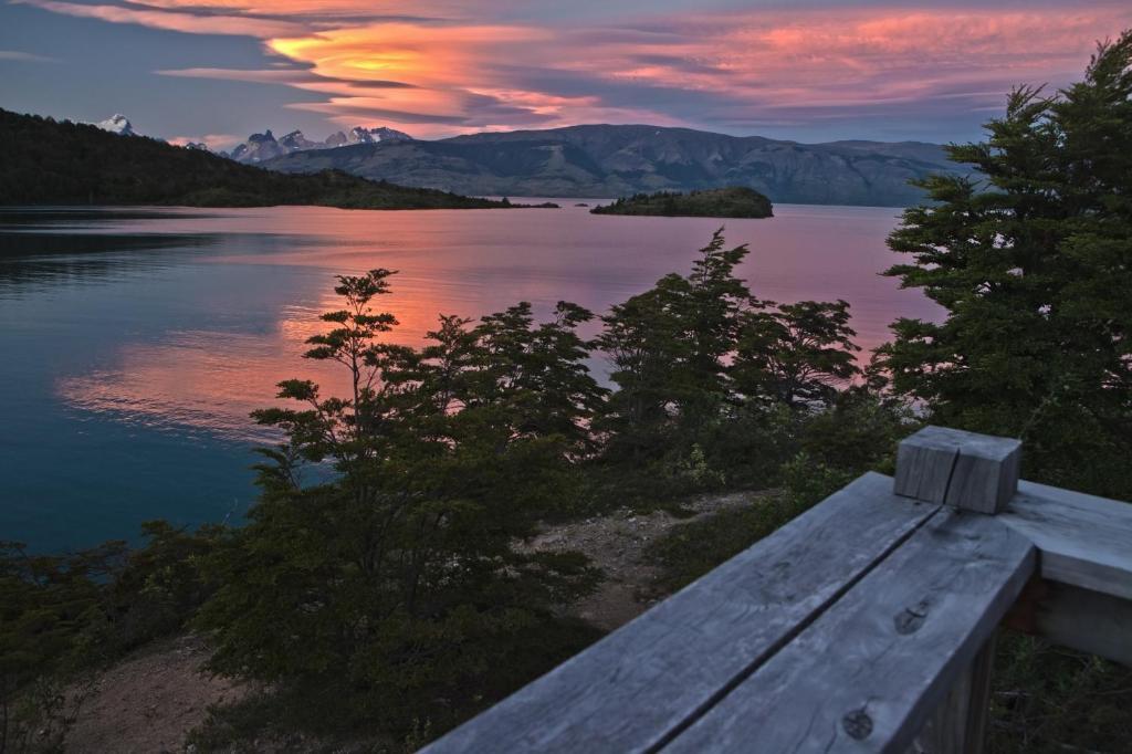Hotel Patagonia Camp Torres del Paine National Park Exterior foto